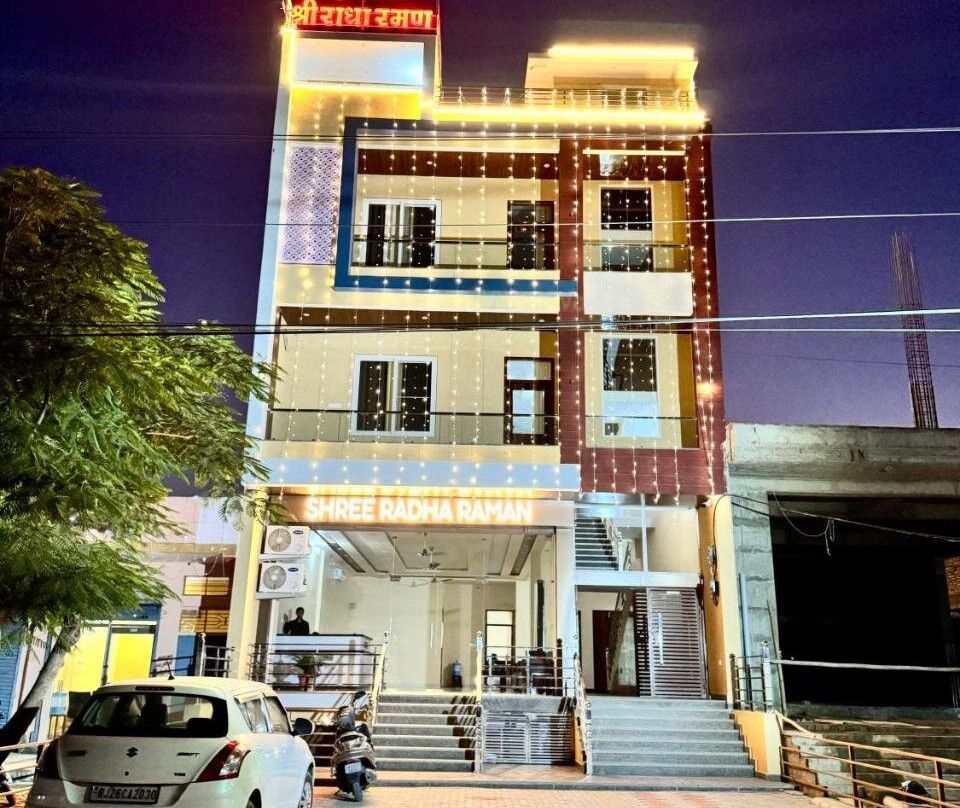Hotel Shree Radha Raman