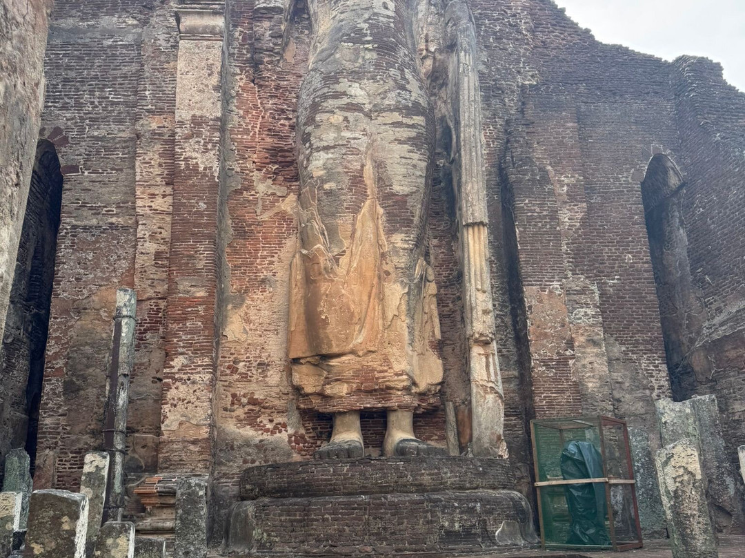 Pothgul Viharaya-波隆纳鲁瓦必去景点