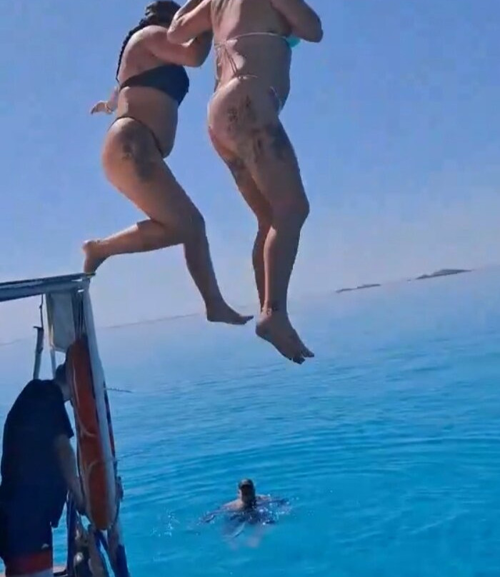 Captain Manolis Lazy Day Boat Trip-Vlycha必去景点