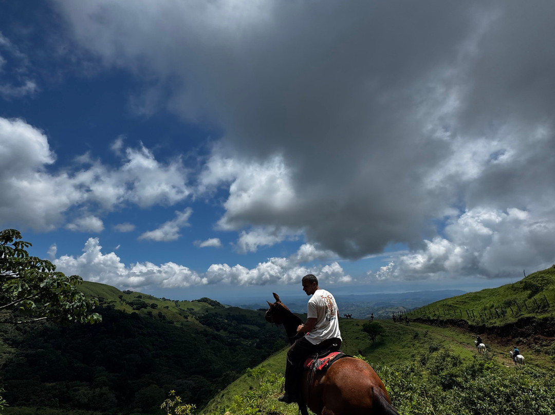 Equus Monteverde-Alto Cebadilla必去景点