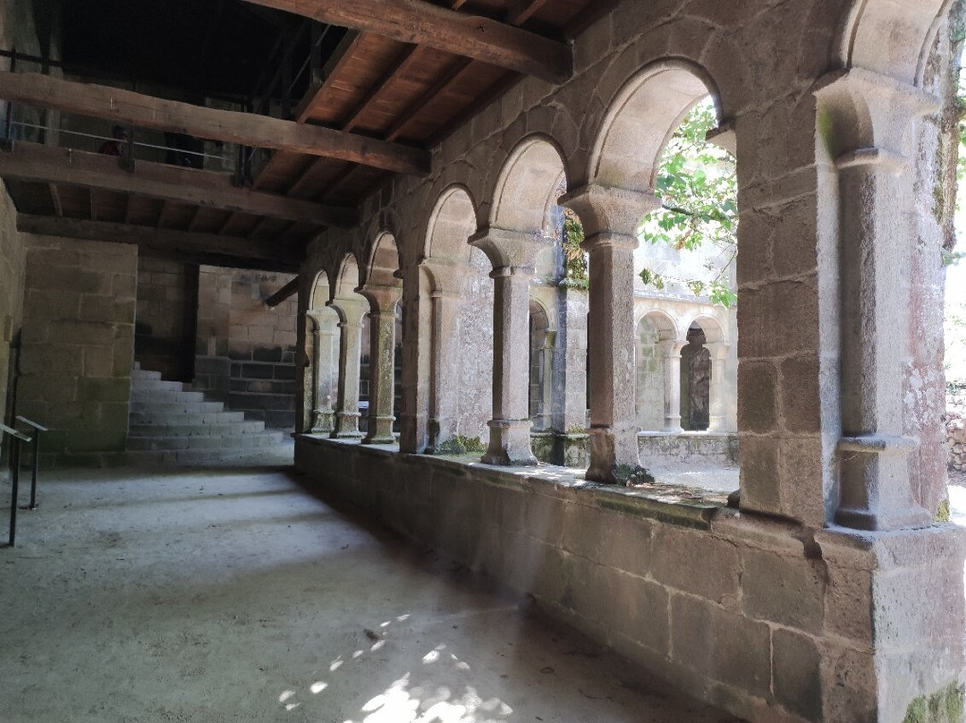 Monasterio de Santa Cristina-Parada de Sil必去景点