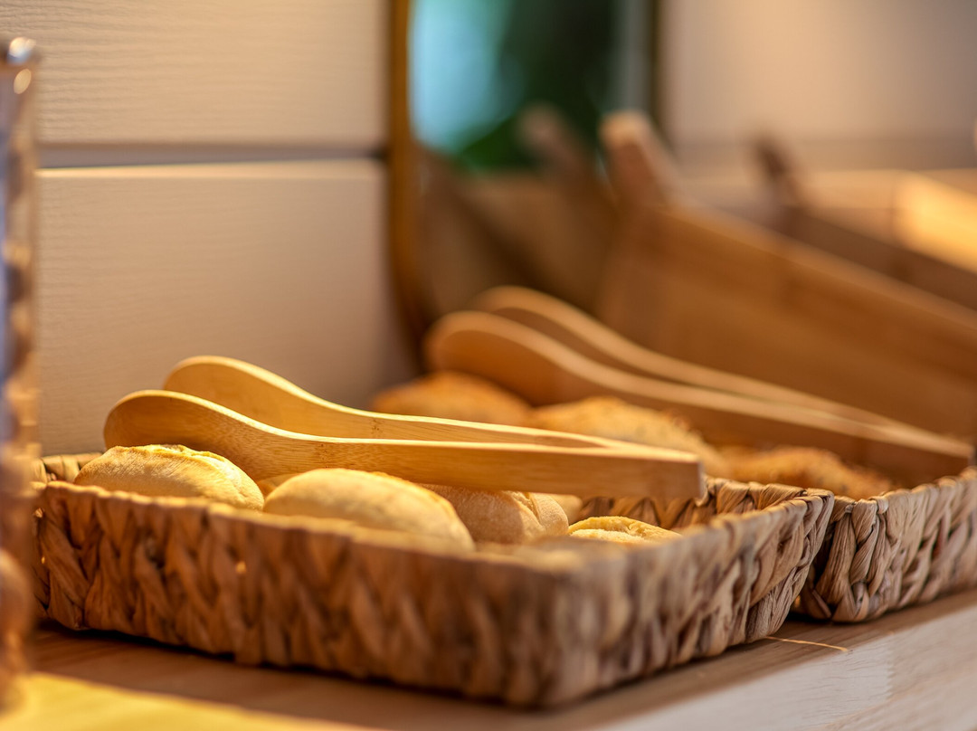 Ostal Hotel Pau Université主图