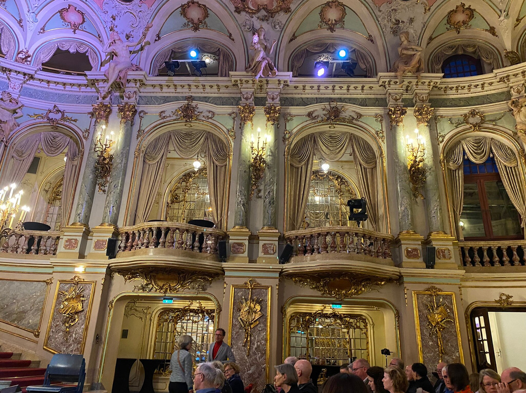 State Theatre and Opera House-威斯巴登必去景点