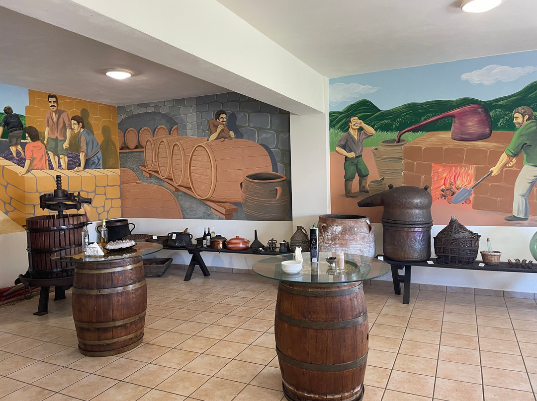 Pnevmatikakis Winery-Drapanias必去景点