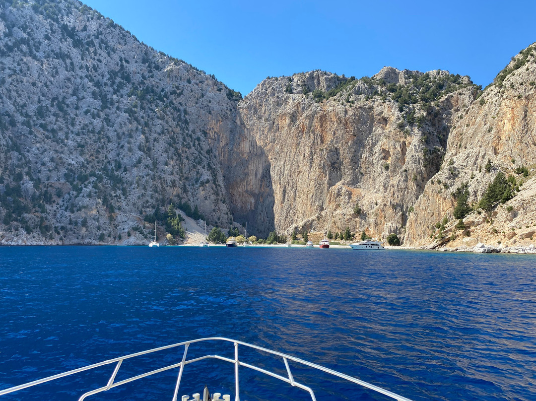 Motor Yacht Prestige-罗德城必去景点