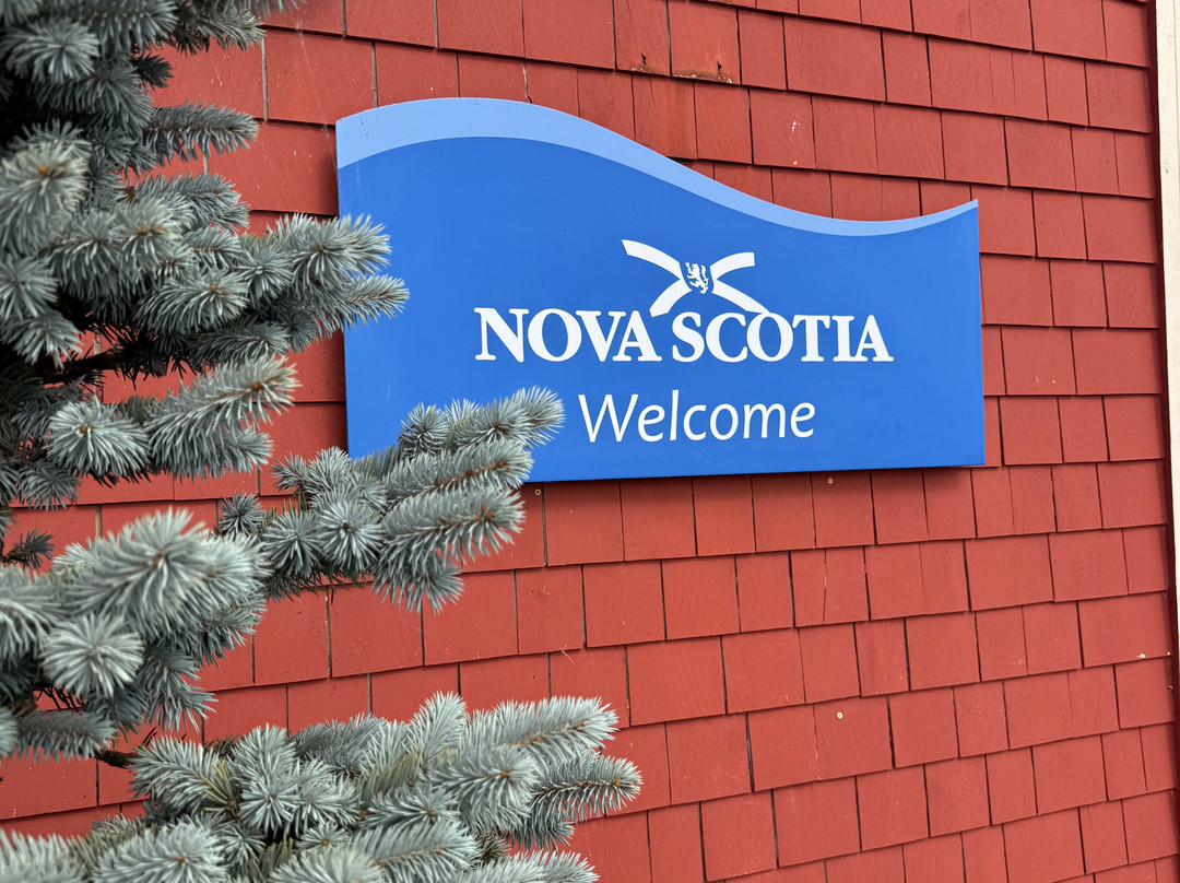 Your Cab  Van Tours & Charters-哈利法克斯必去景点