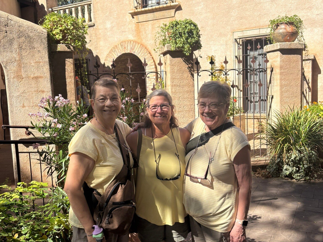 Tlaquepaque Arts & Shopping Village-塞多纳必去景点