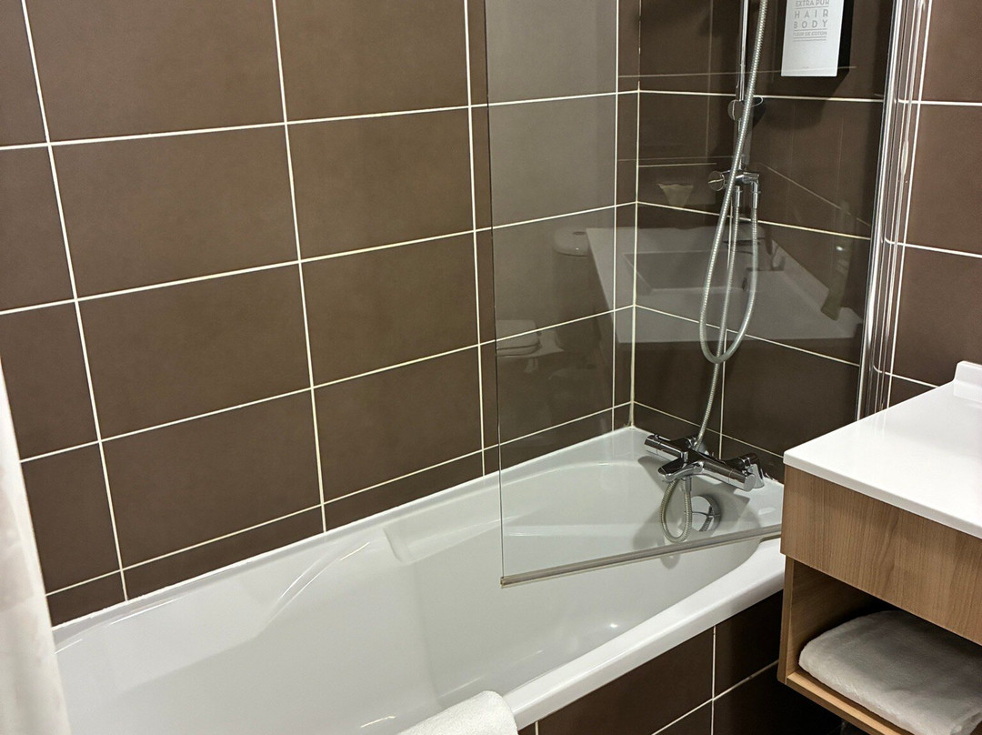 Golden Tulip Pornic Suites主图