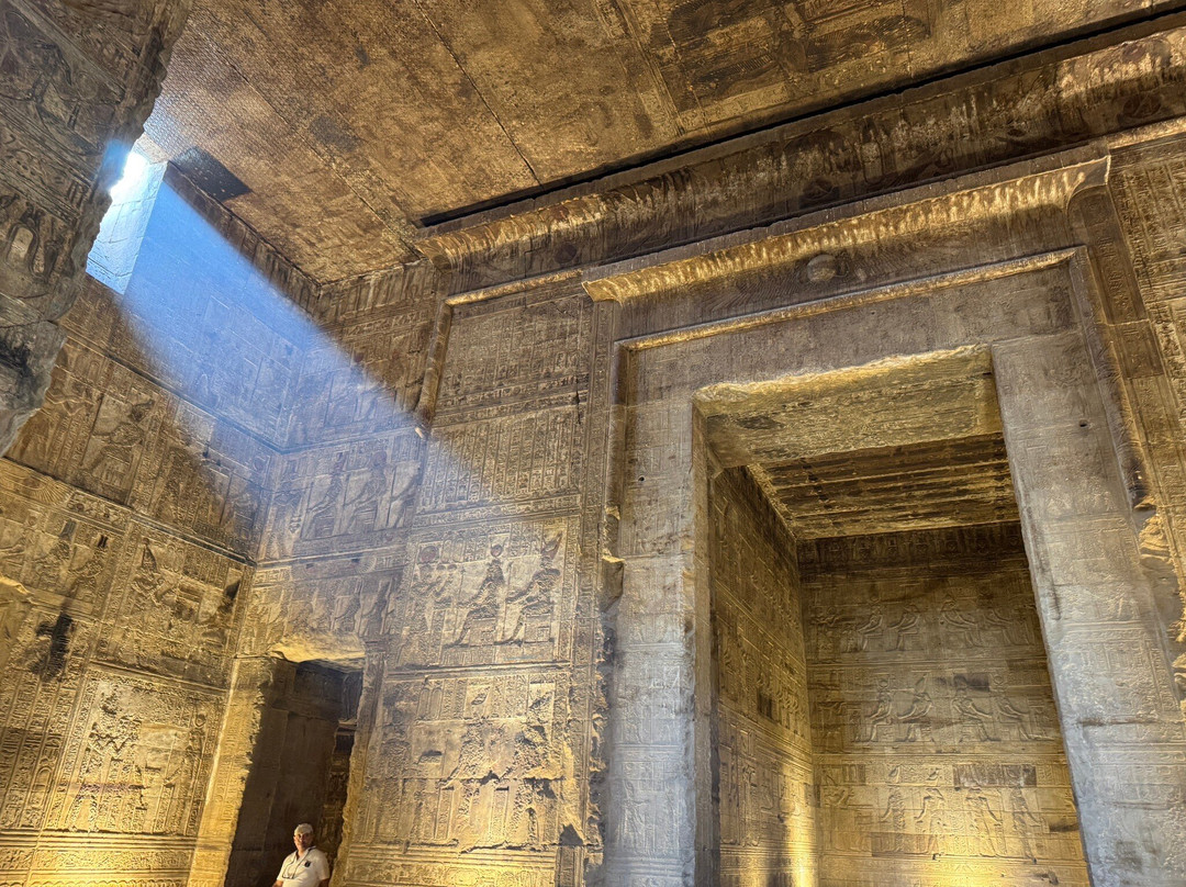 Ahmed Kenawi Licensed Tourist Driver-卢克索必去景点