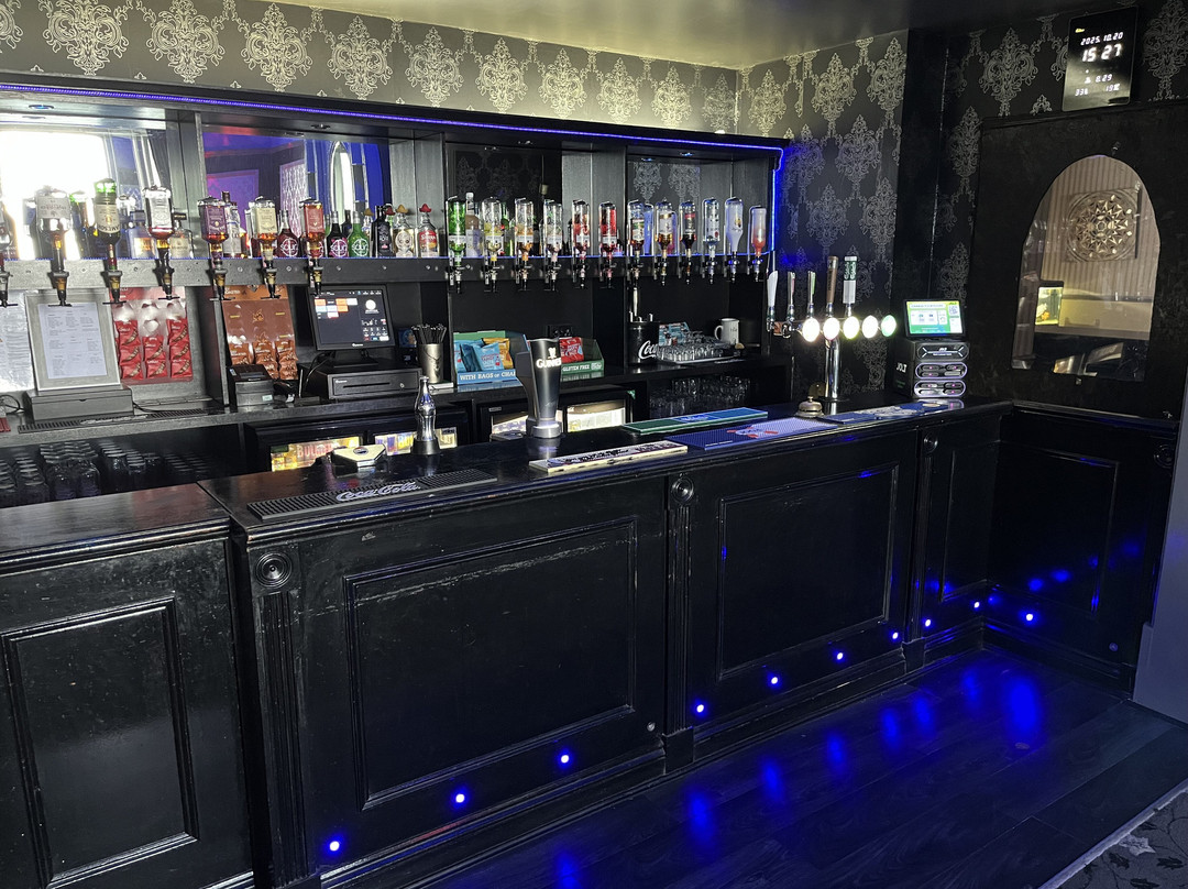 The Carlton Hotel