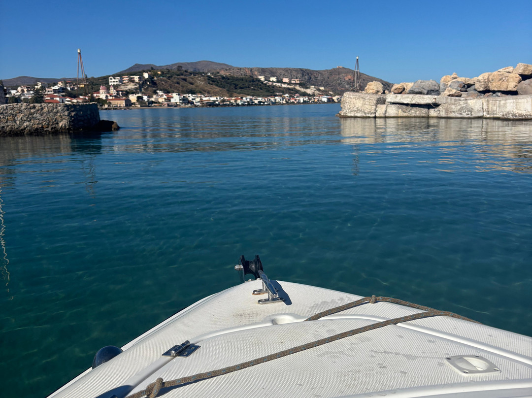 Beanie's Boat Hire-Kalyves必去景点