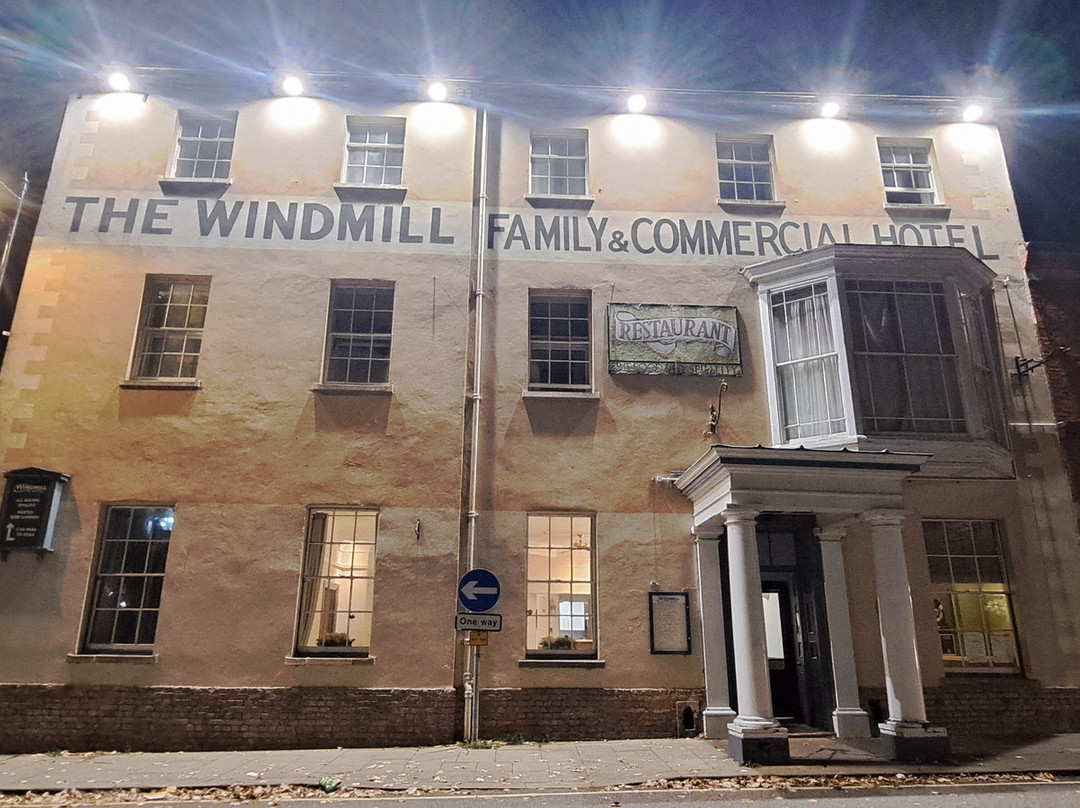 The Windmill Hotel主图