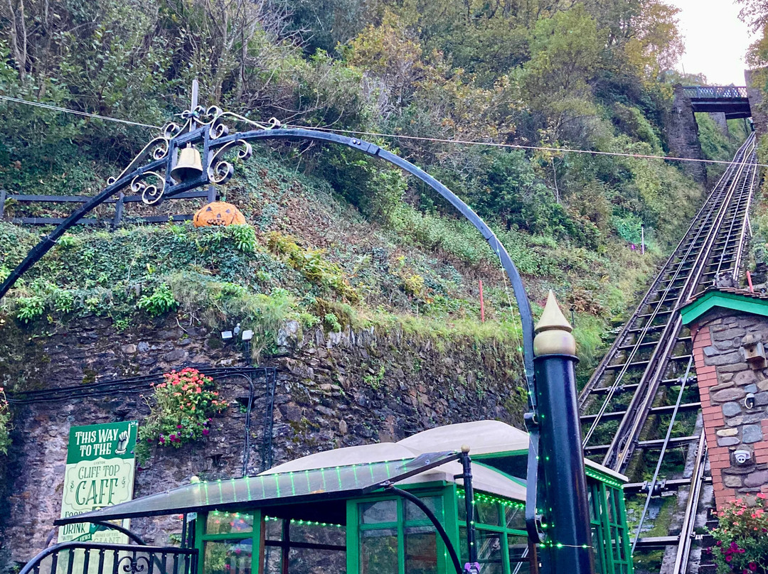 Lynton and Lynmouth Cliff Railway-林茅斯必去景点
