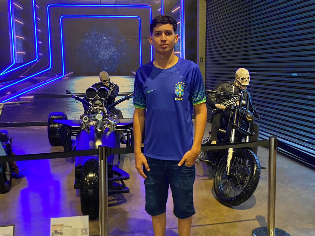 V12 Auto Club-巴西利亚必去景点