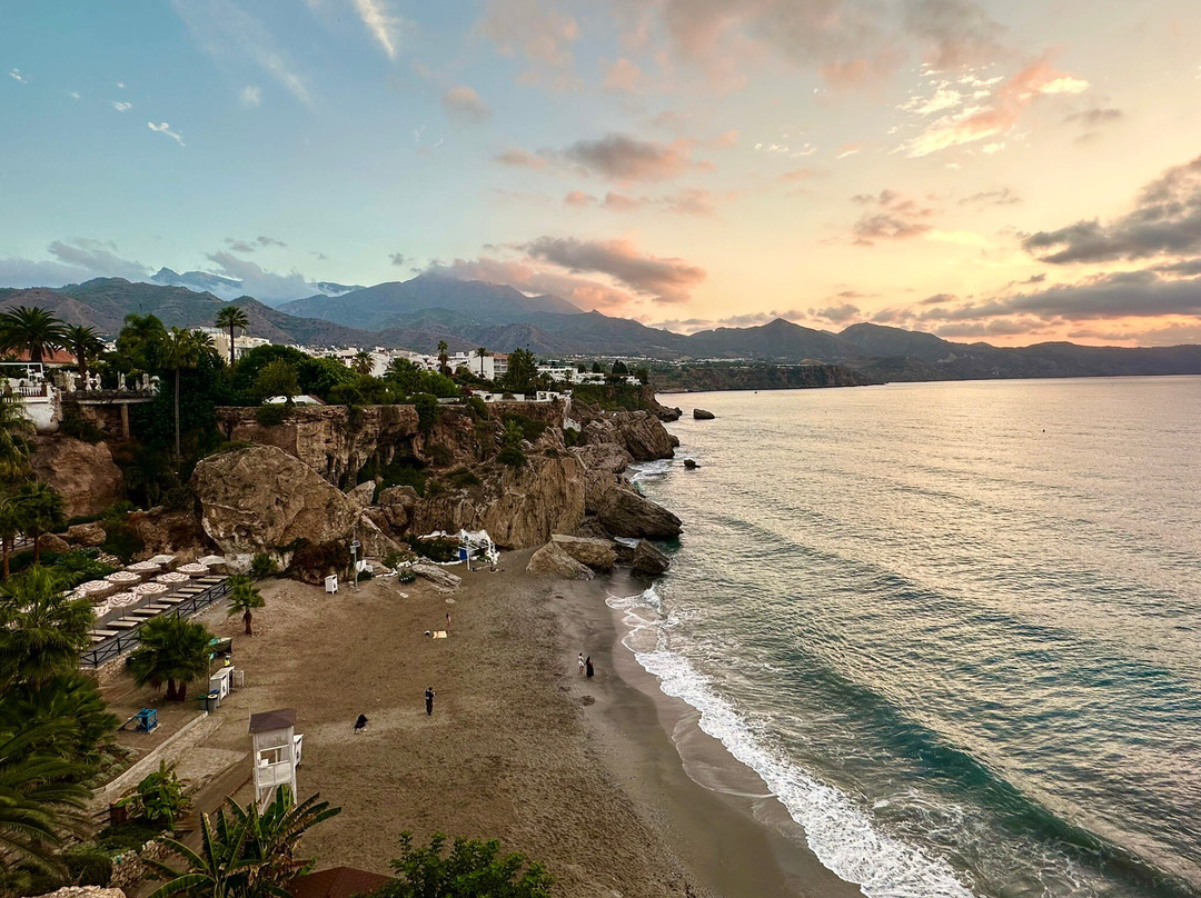 Calahonda Beach-内尔哈必去景点