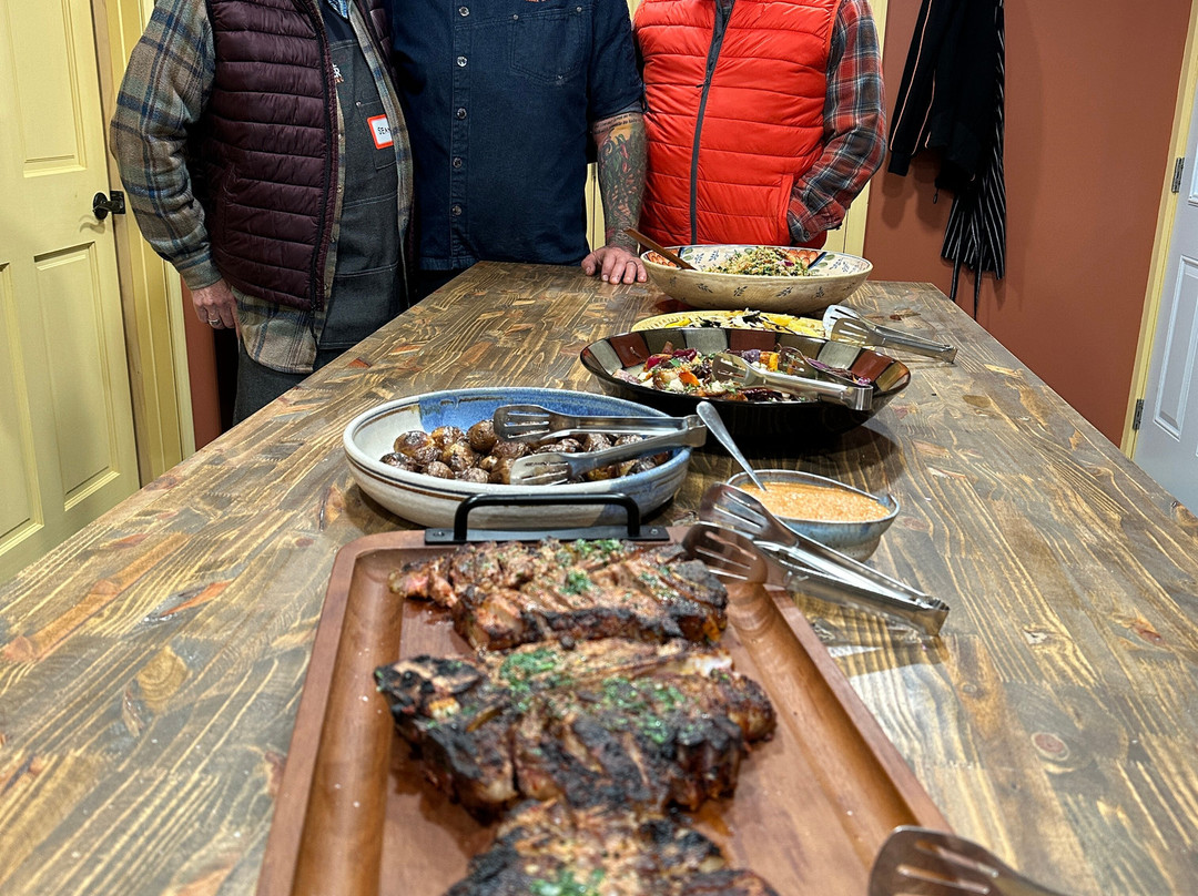 Steel Pioneer Fire Cooking-Trenton必去景点