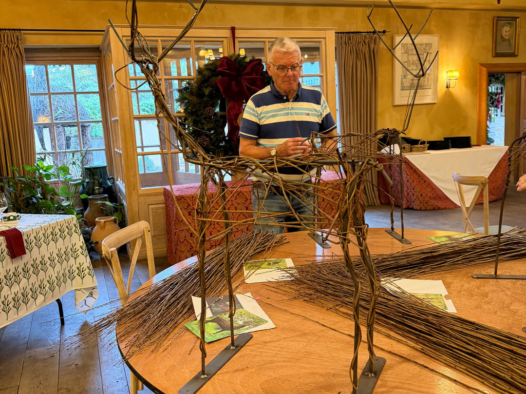 海格罗夫楼宾馆-泰特伯里必去景点