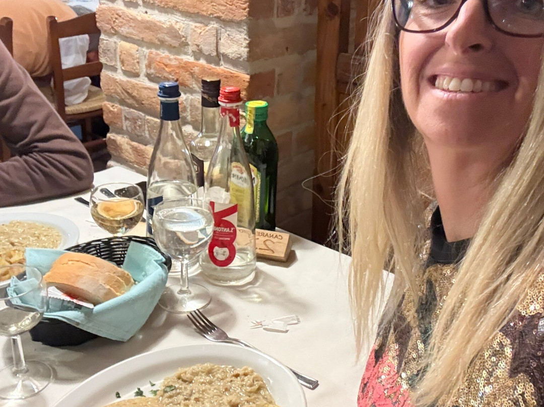 洛坎达卡那雷吉欧酒店主图