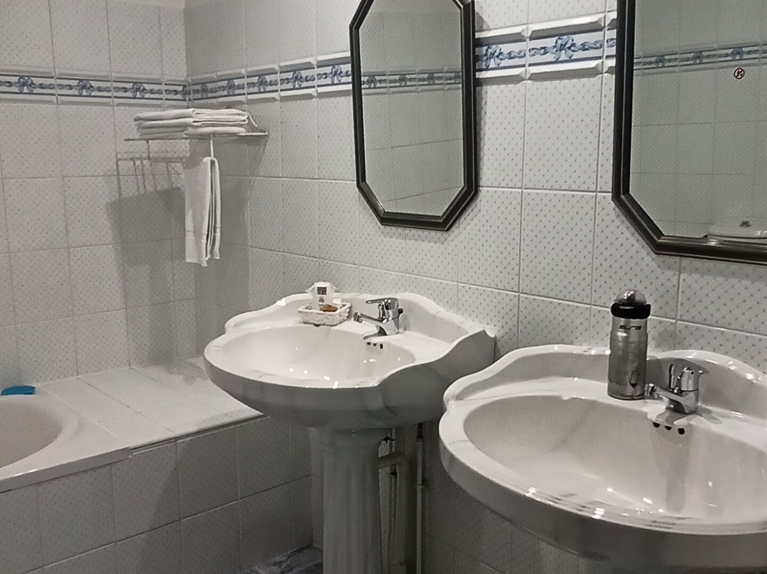 Hotel Cote Jardin主图