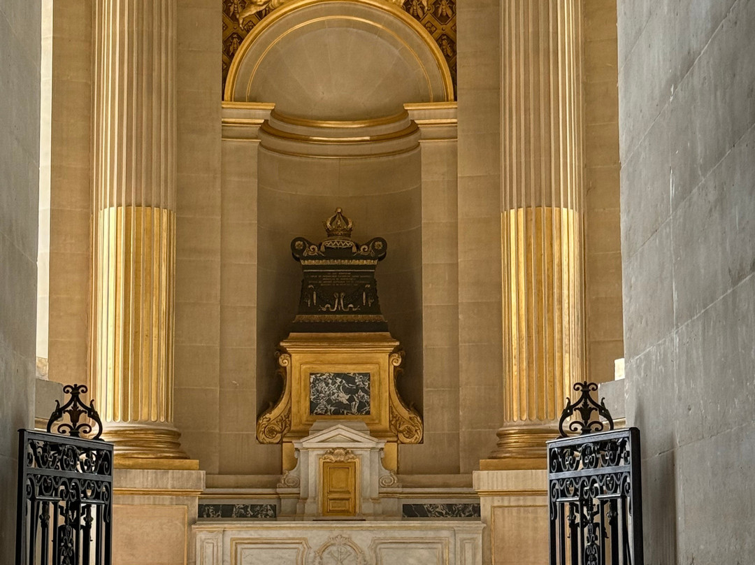 France Just for You-朗热堡必去景点