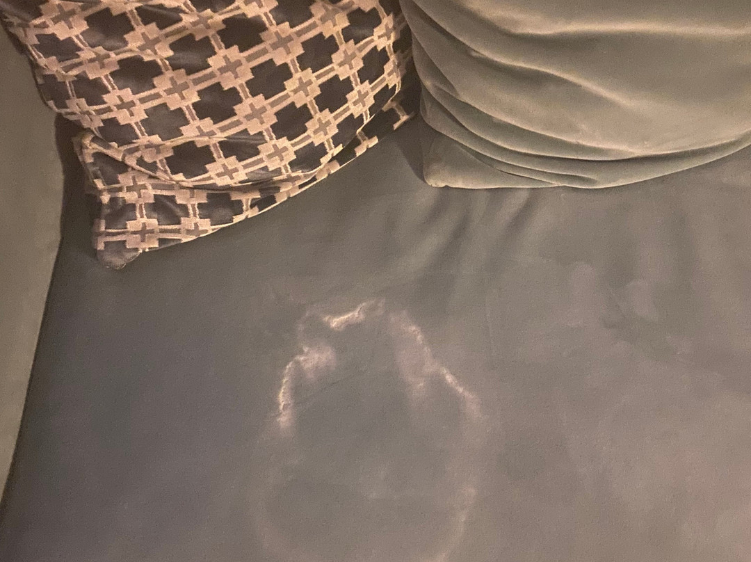 隆德大酒店主图