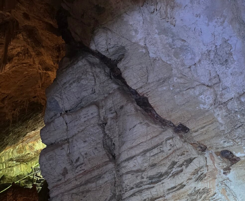 Grutas de São Miguel-博尼图必去景点