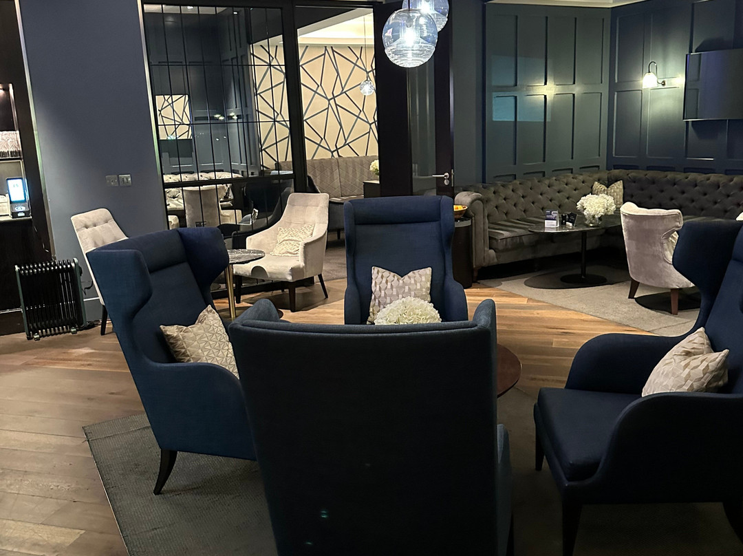 Clubrooms At Gatwick South Terminal-霍利必去景点