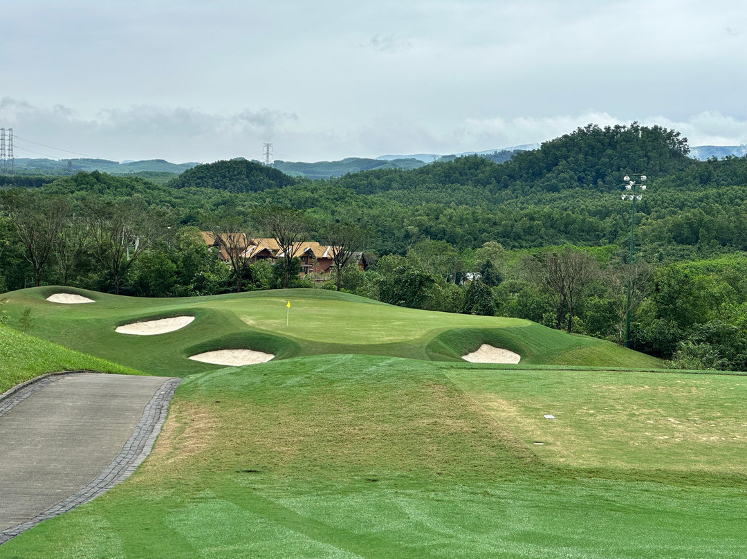 Ba Na Hills Golf Club-岘港必去景点