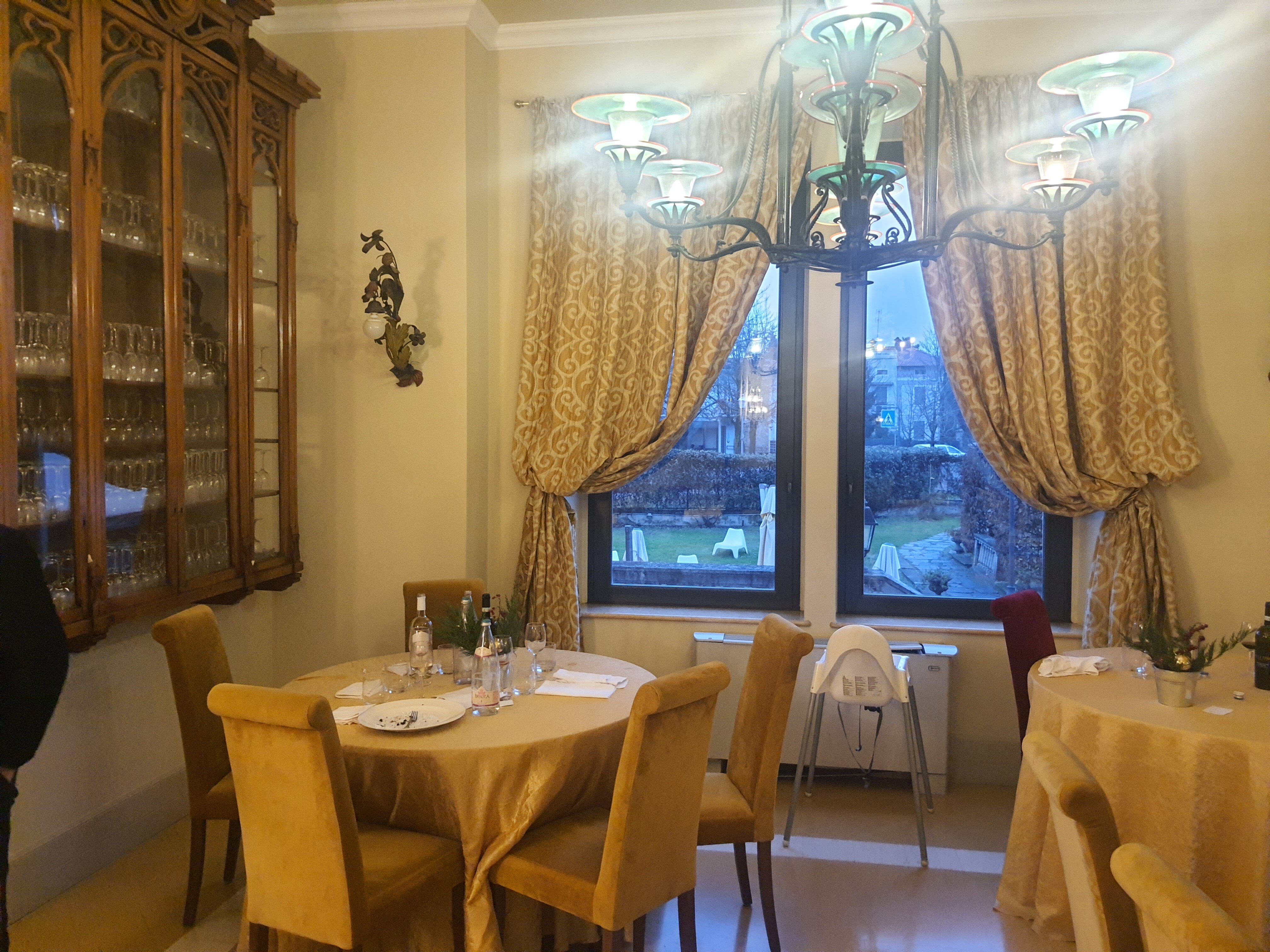 Albergo Ristorante Tre Re-官方