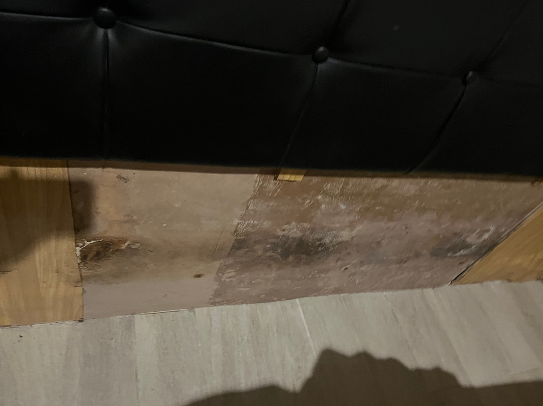 Raja Hotel Kuta Mandalika主图