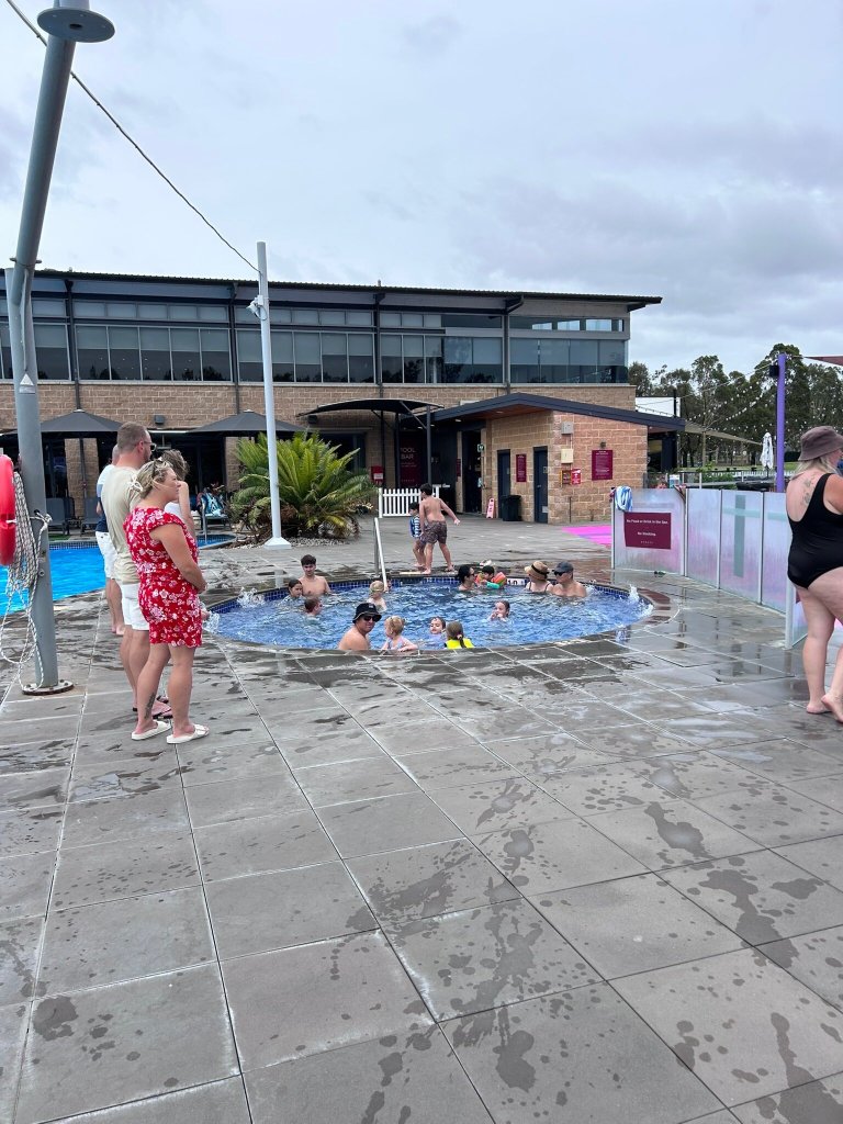 猎人谷皇冠假日酒店-官方