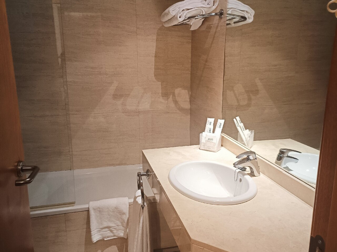 泽尼特洛格罗尼奥酒店主图