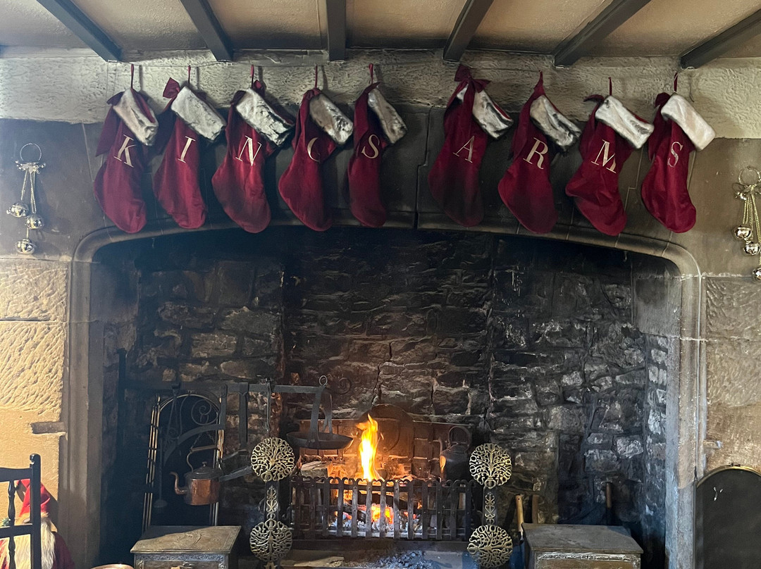 Kings Arms Hotel主图