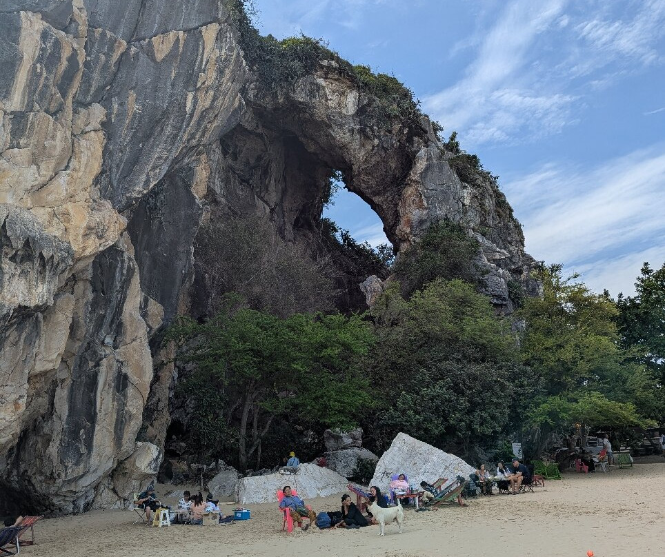 Khao Kalok Beach-蓬武里必去景点