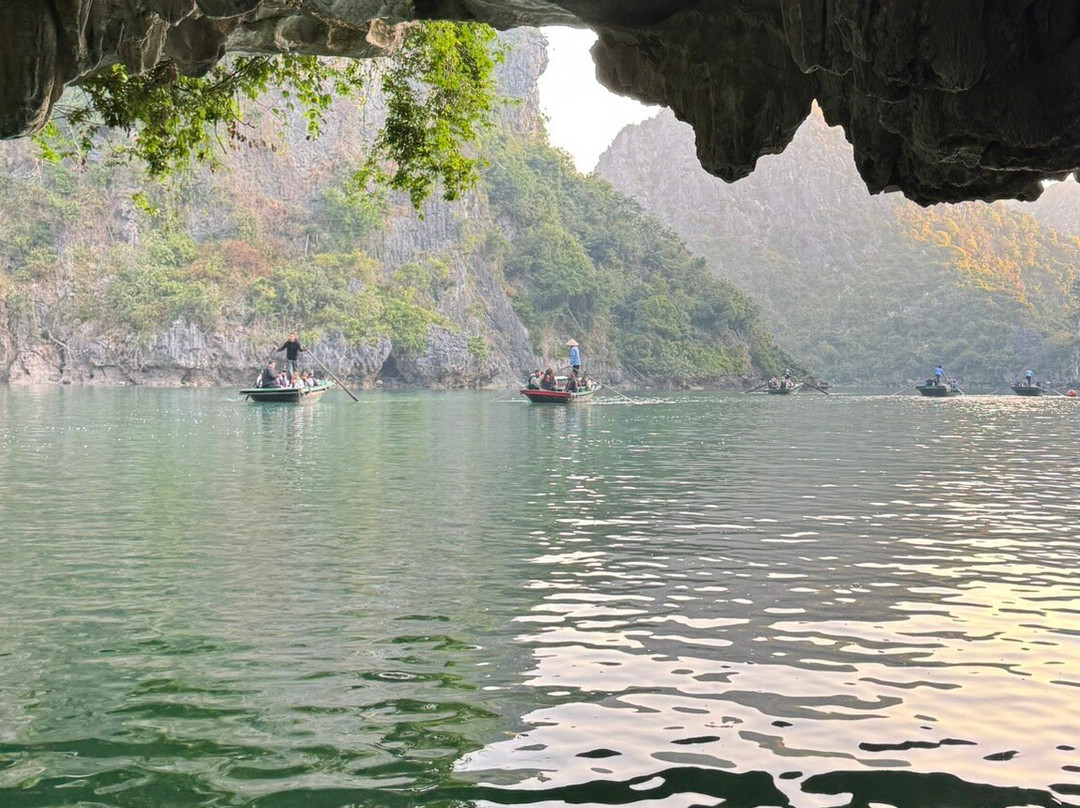 Halong Capella Cruise-海防必去景点