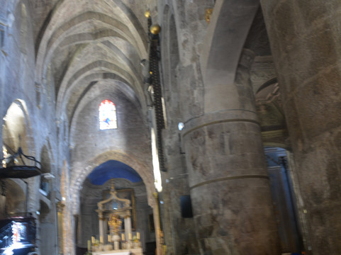 勒皮主教座堂-格拉斯必去景点