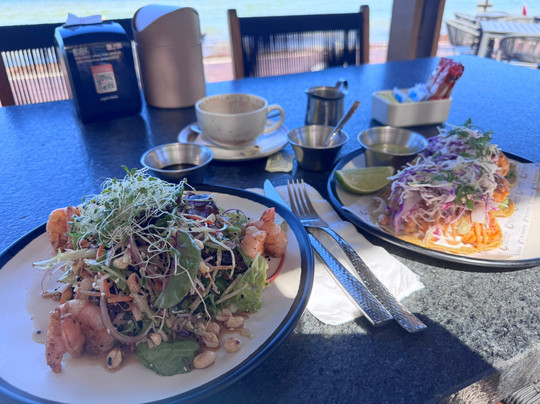 Playaviva Restaurante, Beach Club & More