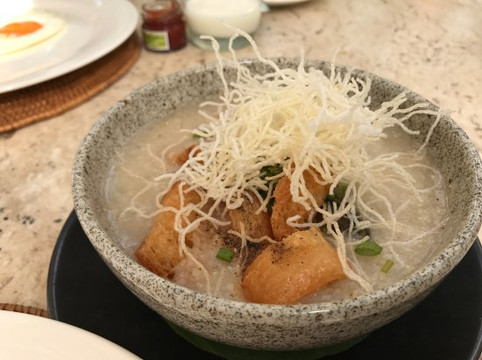 普吉岛特里萨拉别墅及公寓酒店主图