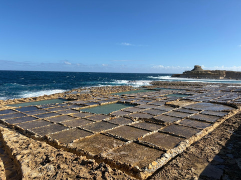 Xwejni Salt Pans-Zebbug必去景点