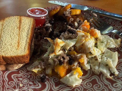 特里达机场民宿主图