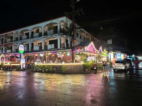 ร้านอาหารต้มยำกุ้ง