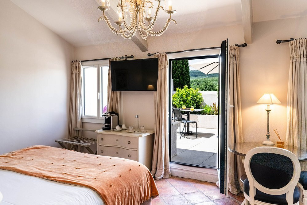 都科隆比耶酒庄酒店主图