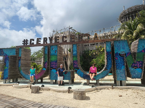 Transfers y Tours en Tulum Jeremy-图伦必去景点