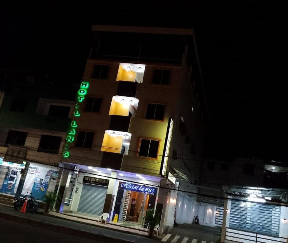 Hotel Lanus