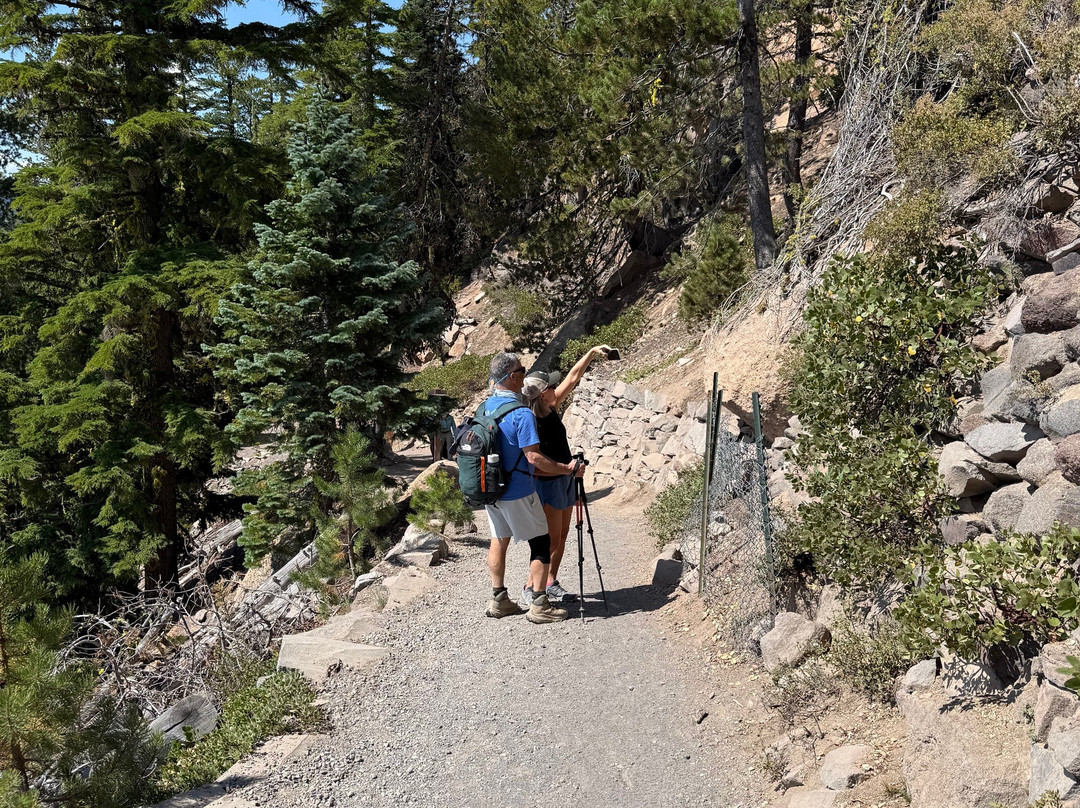 Cleetwood Cove Trail-火山湖国家公园必去景点