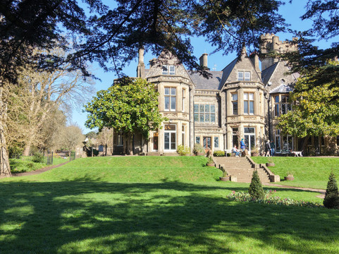 Insole Court-卡迪夫必去景点