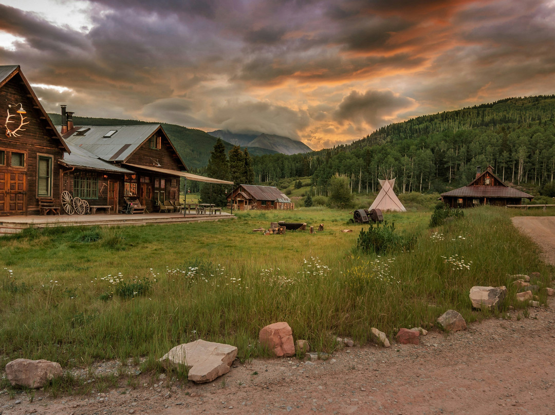 Dunton Hot Springs
