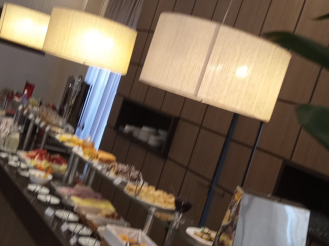 圣卡塔琳娜广场酒店主图