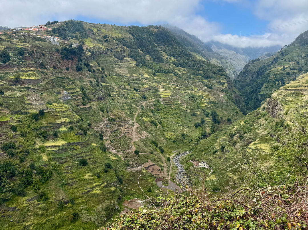 Levada do Moinho-Ponta Do Sol必去景点