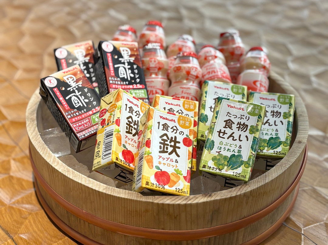 築・月酒店主图